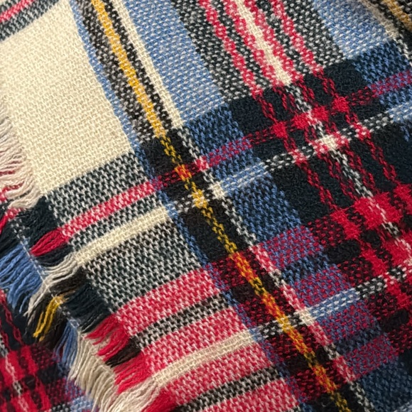 asos brand Large 60x60 Blanket Style Plaid Scarf/Wrap-Beige/Red/Blue-Acrylic - Picture 2 of 10